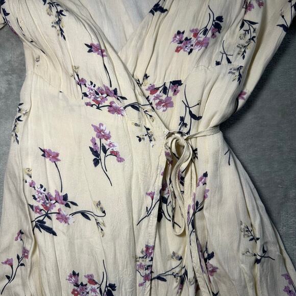Showpo Midi Wrap Dress Women Size 6 Floral V-Neck Cottagecore Boho Summer Flowy - Picture 7 of 15